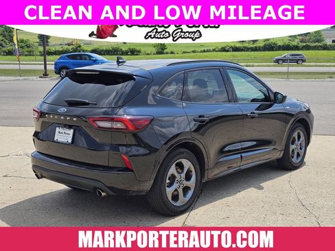 Used 2024 Ford Escape ST-Line image 5