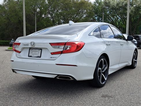 Used 2018 Honda Accord Sport image 5