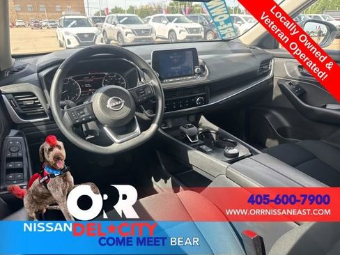 Used 2024 Nissan Rogue S AWD/4WD image 11