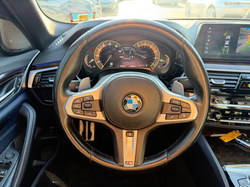 Used 2018 BMW M550i xDrive AWD/4WD image 22
