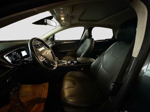 Used 2015 Ford Fusion Titanium image 21