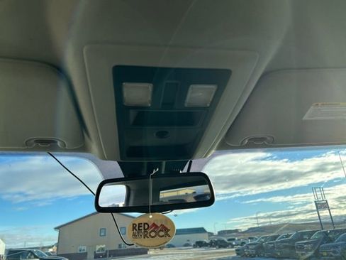 Used 2016 RAM 1500 Tradesman w/ Chrome Appearance Group image 13