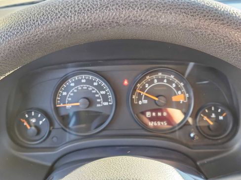 Used 2015 Jeep Compass Sport w/ Power Value Group image 27