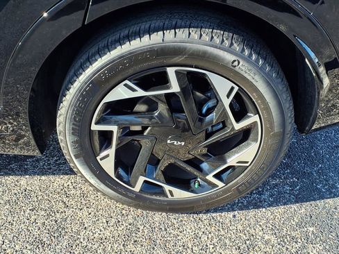 Used 2024 Kia Sportage SX image 20