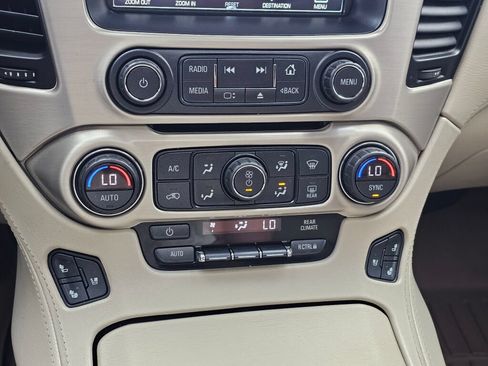 Used 2019 GMC Yukon Denali AWD/4WD image 17