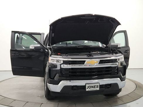 Used 2026 Chevrolet Silverado 1500 LT image 10