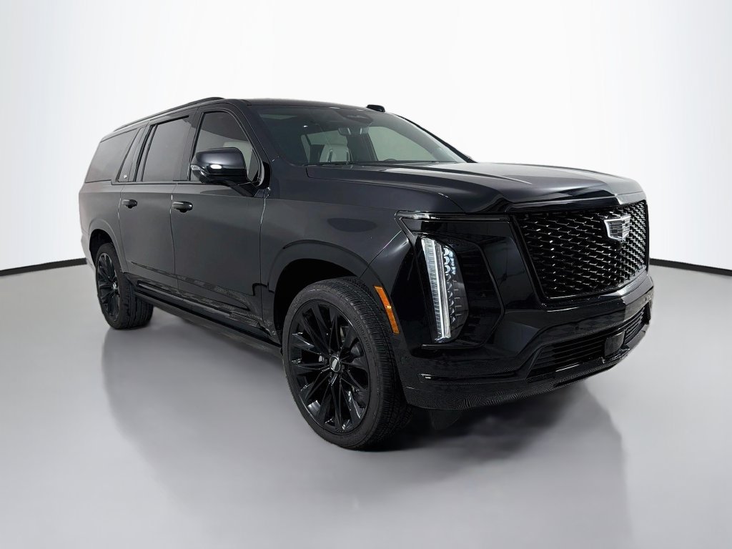 Used 2025 Cadillac Escalade ESV Sport Platinum AWD/4WD image 3