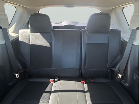 Used 2015 Jeep Compass FWD image 28