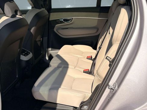 New 2026 Volvo XC90 B6 Plus w/ Protection Package Premier AWD/4WD image 14