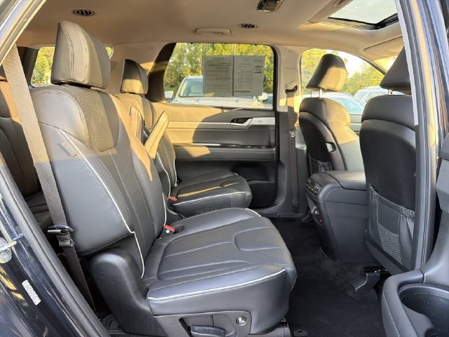 Used 2024 Hyundai Palisade SEL w/ Premium Package AWD/4WD image 18