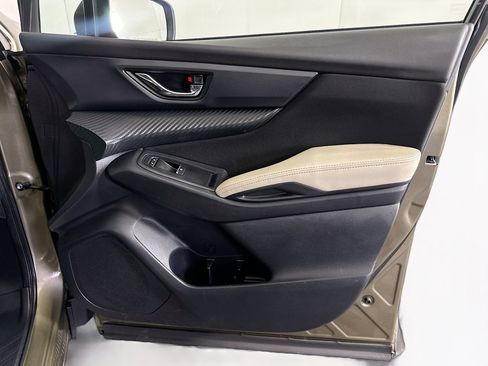 Used 2023 Subaru Ascent Premium w/ Convenience Package image 33