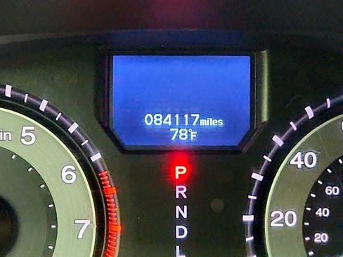 Used 2015 Honda Odyssey Touring image 16