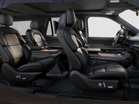 New 2025 Lincoln Navigator Black Label image 6