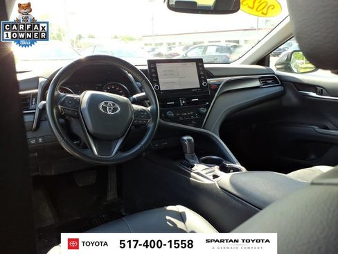 Used 2023 Toyota Camry XSE FWD image 12