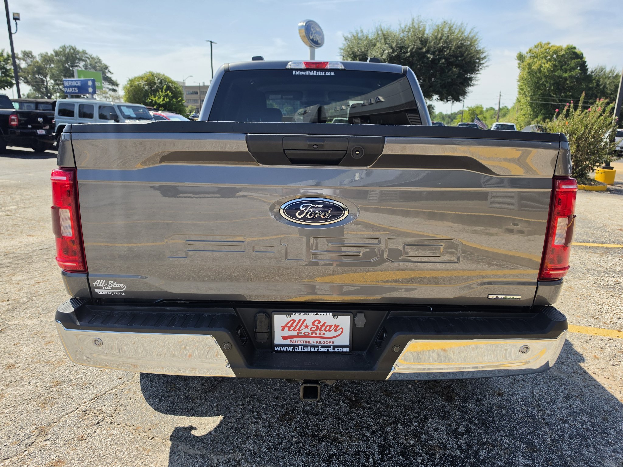 Used 2023 Ford F150 XLT w/ Trailer Tow Package AWD/4WD image 6
