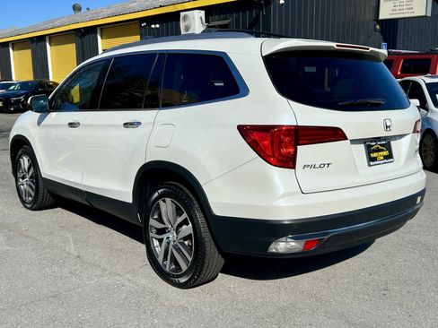 Used 2017 Honda Pilot Elite image 8