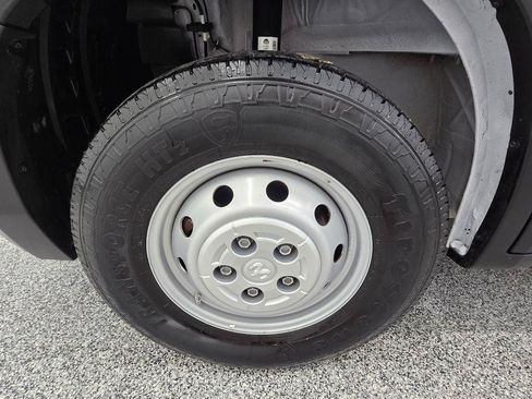 Used 2023 RAM ProMaster 2500 FWD image 27