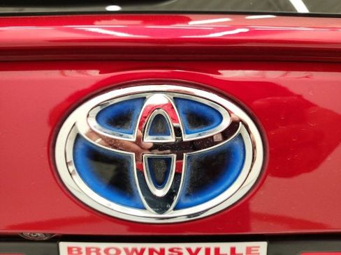 Certified 2023 Toyota RAV4 SE image 27