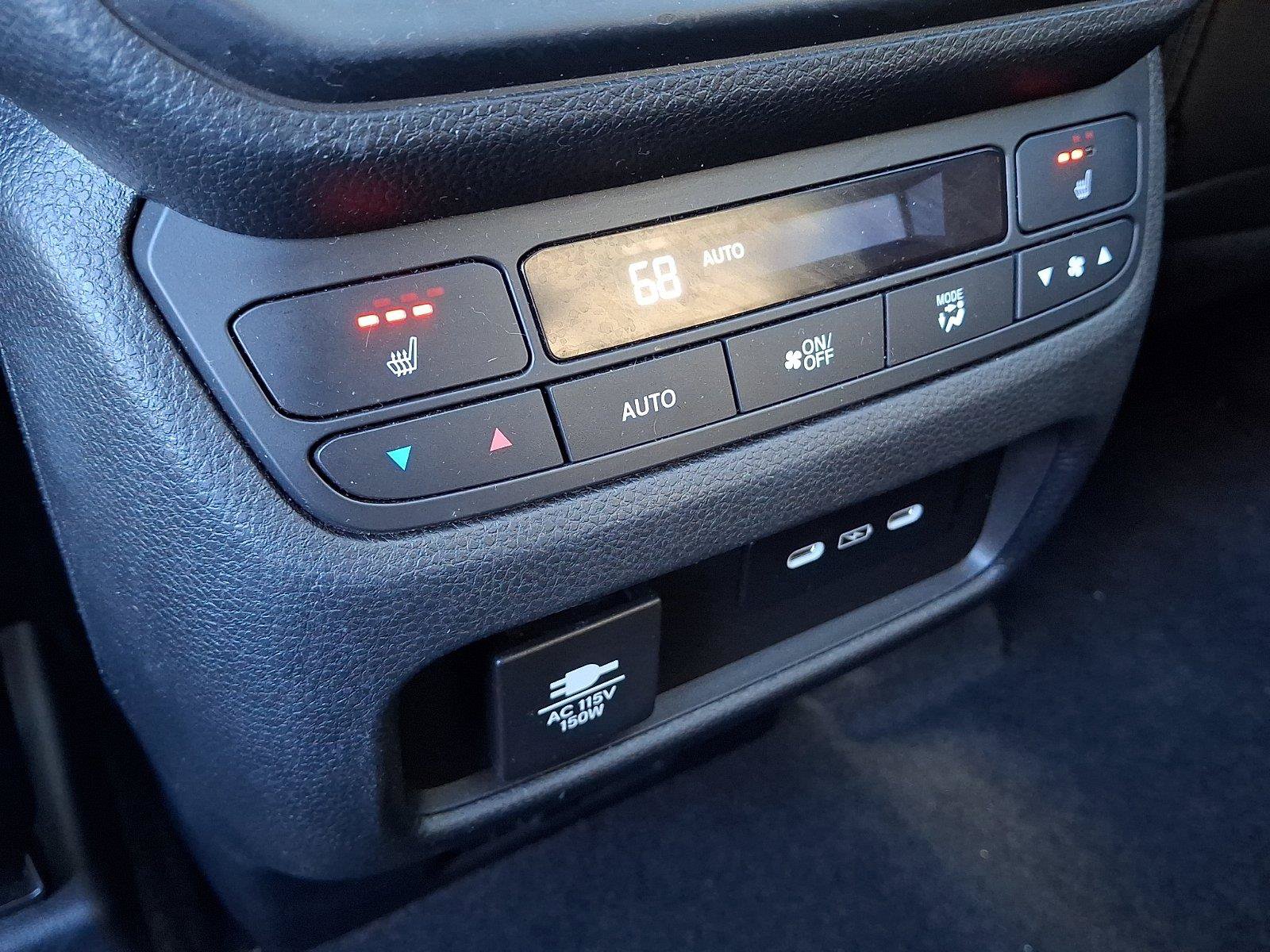 Used 2025 Honda Pilot Elite image 12