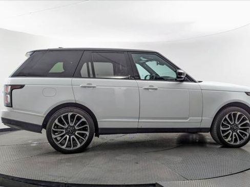 Used 2020 Land Rover Range Rover HSE AWD/4WD image 9