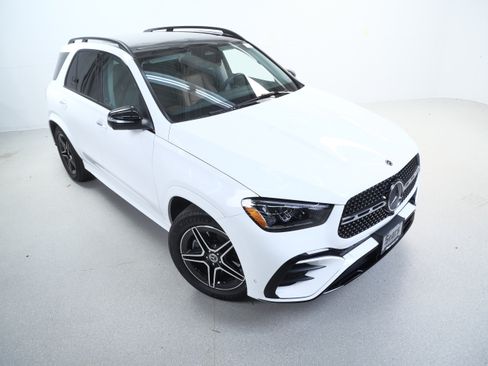Certified 2026 Mercedes-Benz GLE 350 4MATIC image 4