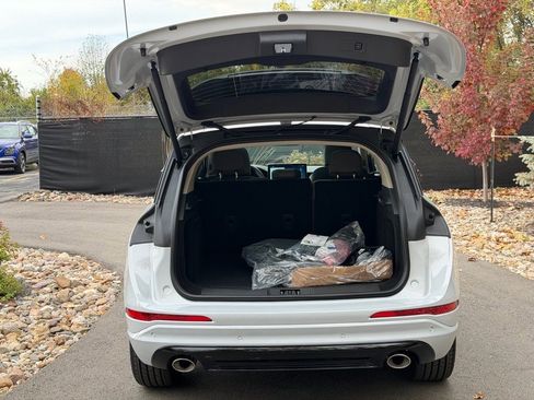 New 2026 Lincoln Corsair Grand Touring image 16