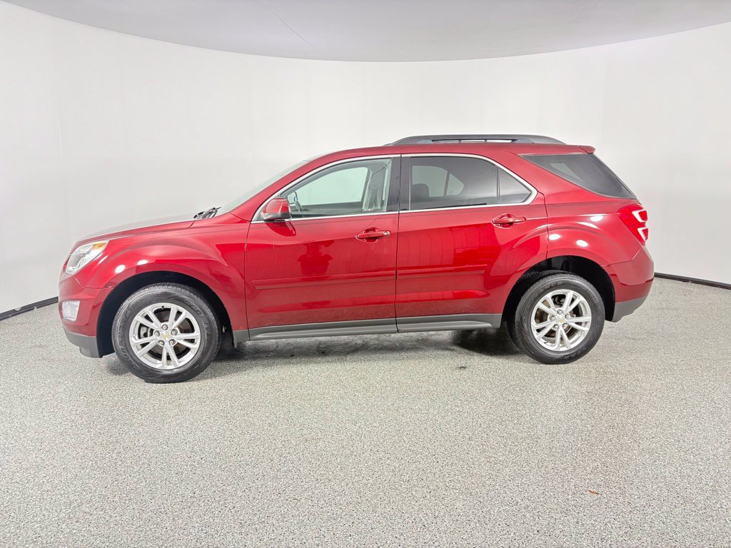 Used 2017 Chevrolet Equinox LT w/ Convenience Package AWD/4WD image 3
