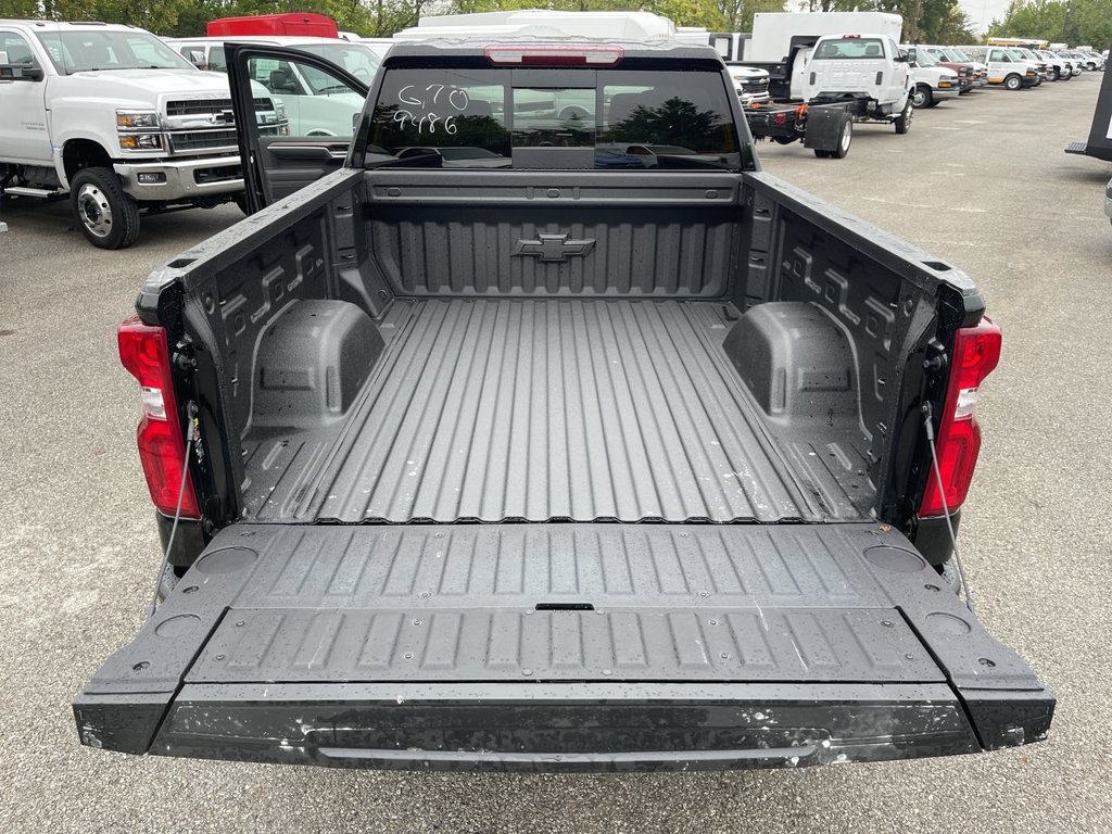 New 2026 Chevrolet Silverado 1500 RST w/ Safety Package AWD/4WD image 22
