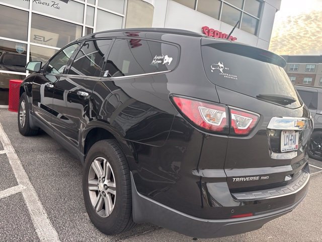 Used 2017 Chevrolet Traverse LT AWD/4WD image 4