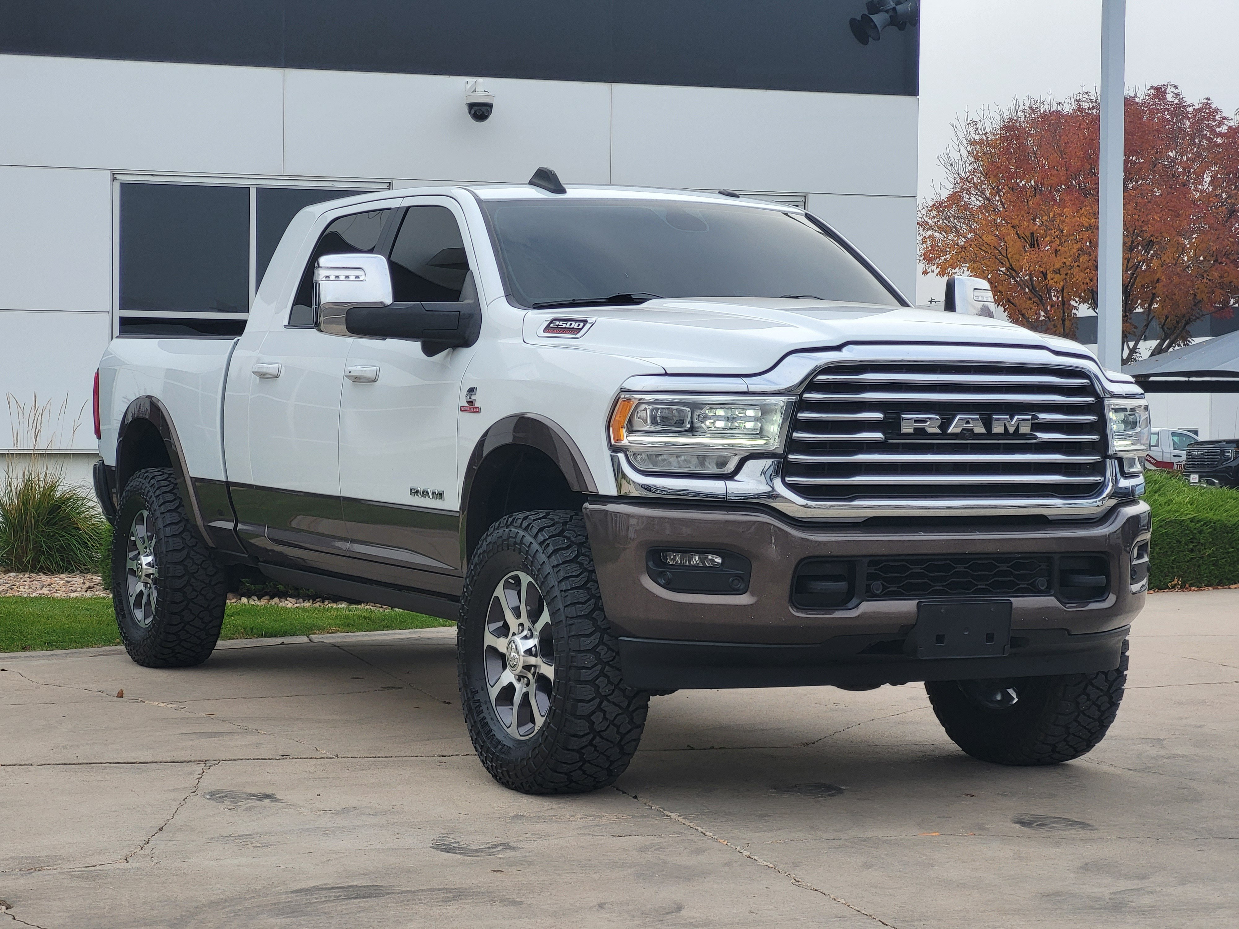 Used 2023 RAM 2500 Limited AWD/4WD image 7