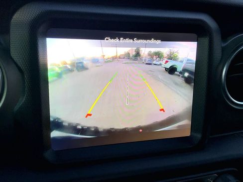 Used 2023 Jeep Wrangler Unlimited Rubicon 4xe w/ Cold Weather Group image 26