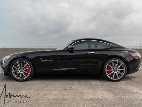 Used 2016 Mercedes-Benz AMG GT S image 4