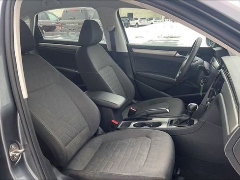 Used 2021 Volkswagen Passat 2.0T S image 7