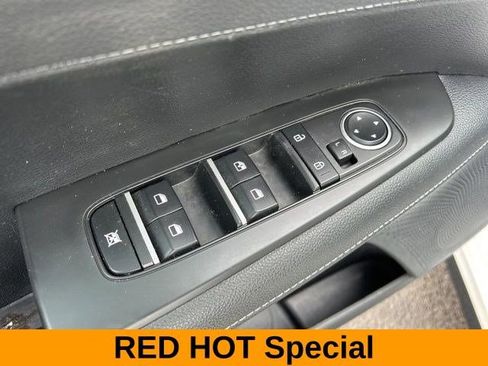 Used 2023 Kia Forte GT-Line image 12