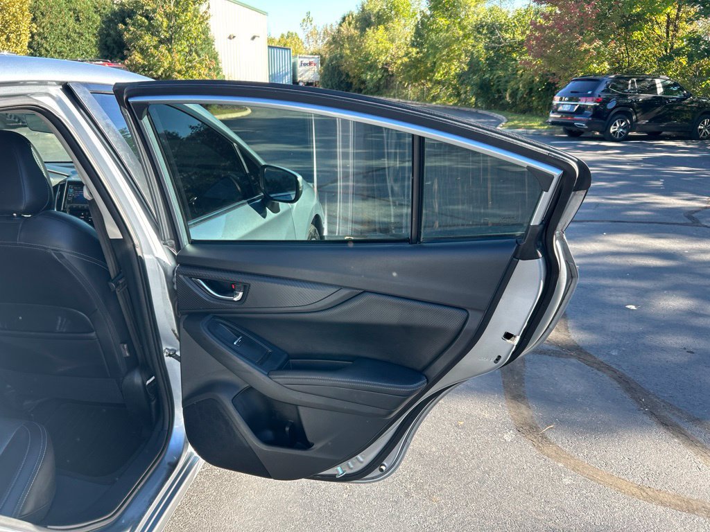 Used 2017 Subaru Impreza 2.0i Limited AWD/4WD image 30
