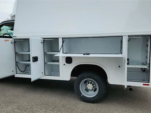 New 2025 Chevrolet Express 3500 w/ Power Convenience Package RWD image 9