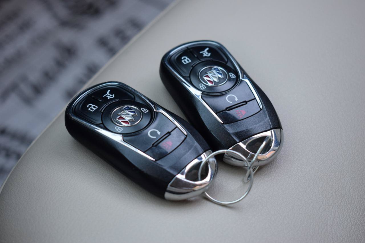 Used 2020 Buick Envision Preferred FWD image 39