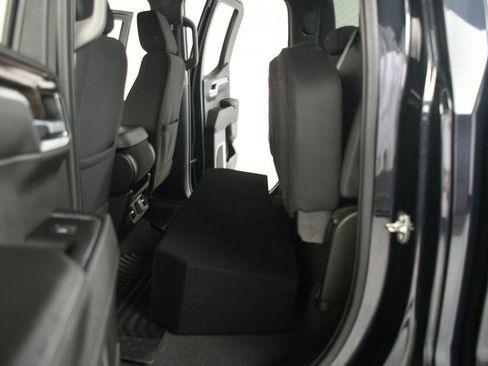 Used 2023 Chevrolet Silverado 1500 LT AWD/4WD image 41
