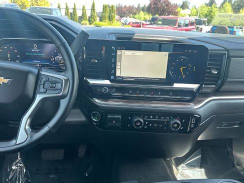 Used 2024 Chevrolet Silverado 3500 LT w/ Convenience Package AWD/4WD image 26