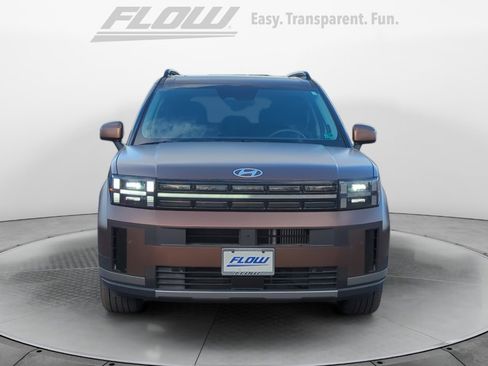 Used 2025 Hyundai Santa Fe Limited image 3