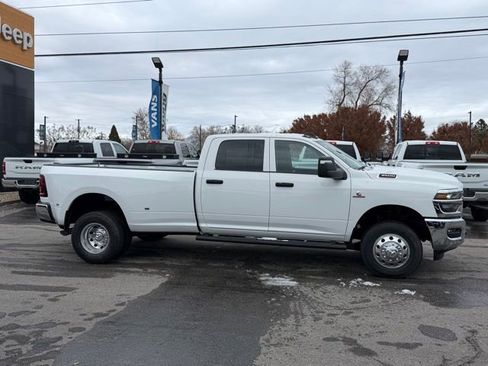 New 2026 RAM 3500 Tradesman image 4