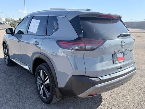Certified 2023 Nissan Rogue SL w/ SL Premium Package FWD image 8