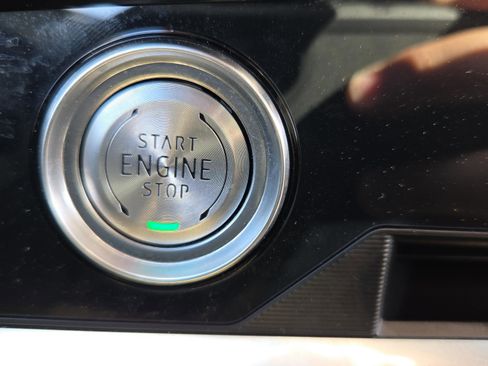 Used 2024 Chevrolet Corvette Stingray Coupe w/ Z51 Performance Package image 31