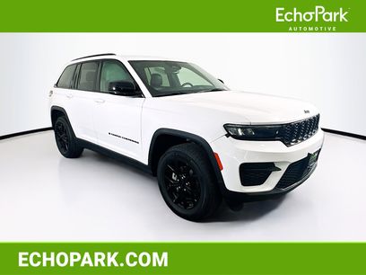Used 2024 Jeep Grand Cherokee Altitude