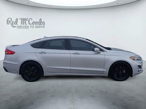 Used 2019 Ford Fusion Titanium FWD image 6