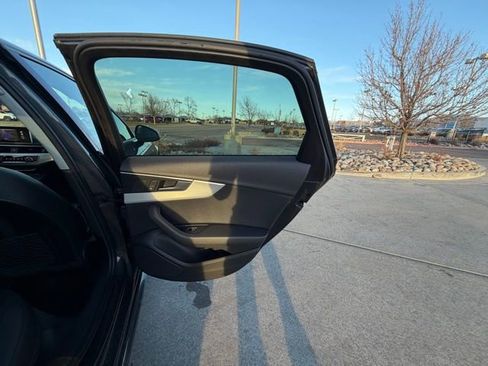 Used 2017 Audi A4 2.0T w/ Convenience Package image 27