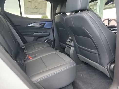 New 2026 Chevrolet Equinox EV LT FWD image 18
