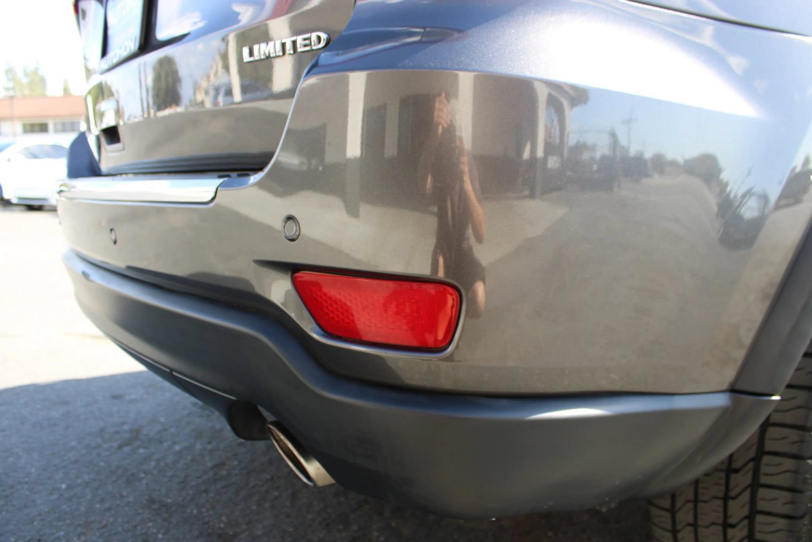 Used 2019 Jeep Grand Cherokee Limited AWD/4WD image 40