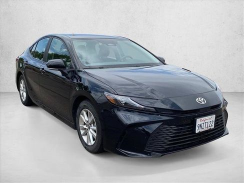 Used 2025 Toyota Camry LE FWD image 3