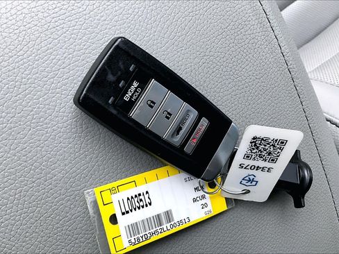 Used 2020 Acura MDX w/ Technology Package FWD image 15